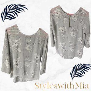 Black and White Flower Print Blouse